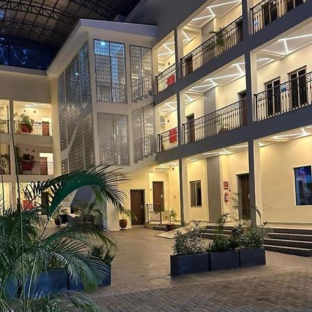 Stp Apartments Abuja Exterior foto